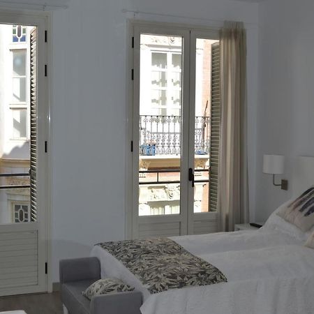 Modern Studio Flat Close To Plaza Merced Malaga Exterior photo